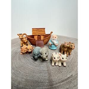 Hallmark Merry Miniatures Noah and Friends 7 Piece Set 1995